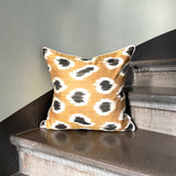Silk Ikat Cushion Café au lait | Silk Ikat Pillow Café au lait