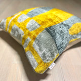 Velvet Ikat Cushion Avant-Garde | Velvet Ikat Pillow Avant-Garde