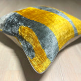 Velvet Ikat Cushion Avant-Garde | Velvet Ikat Pillow Avant-Garde