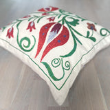 Suzani Cushion Ankara | Close view