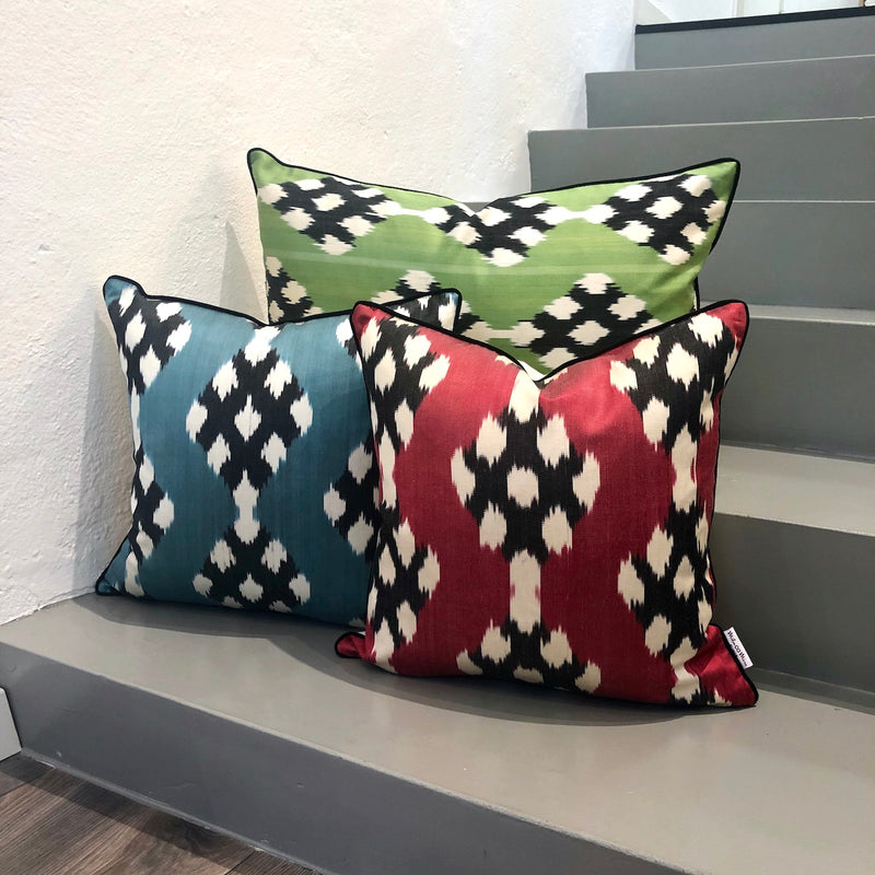 Silk Ikat Cushion Blueberry in different Colors 
